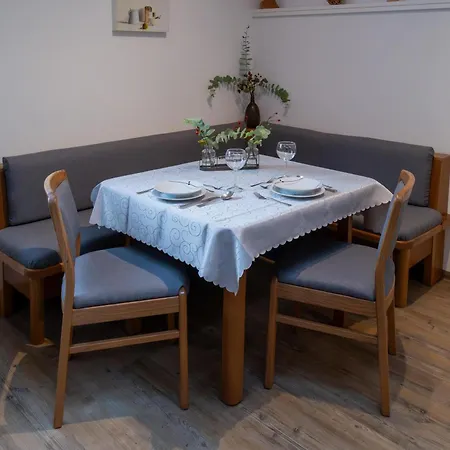 Apartment Turmhus Burs